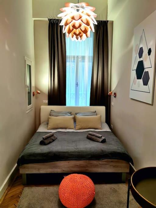 Luxury Apartment Near Astoria With Ac Budapest Eksteriør bilde